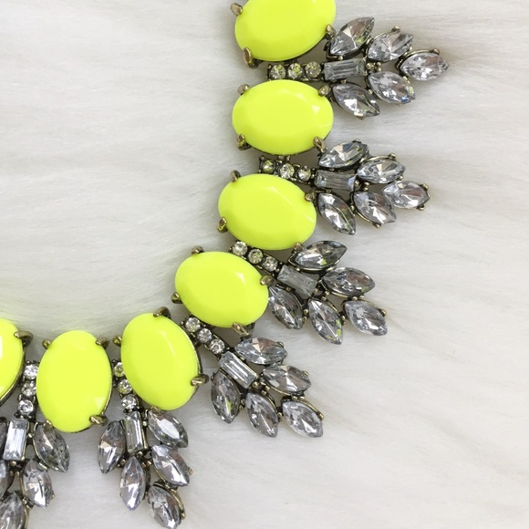 "Amelia" Necklace || Neon Yellow Crystal Leaves 2 - Picture 4 of 8